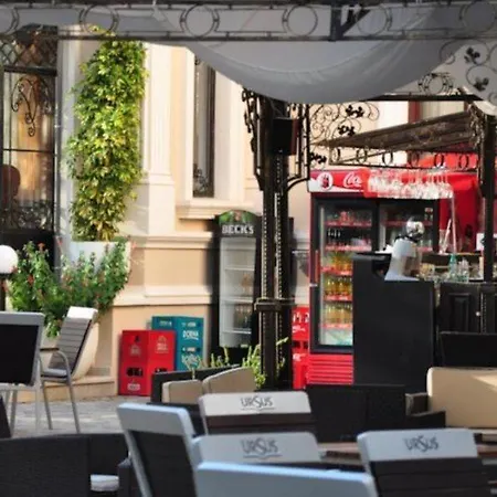 Szálloda Vigo Grand