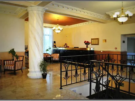 Hotel Vigo Grand 3*