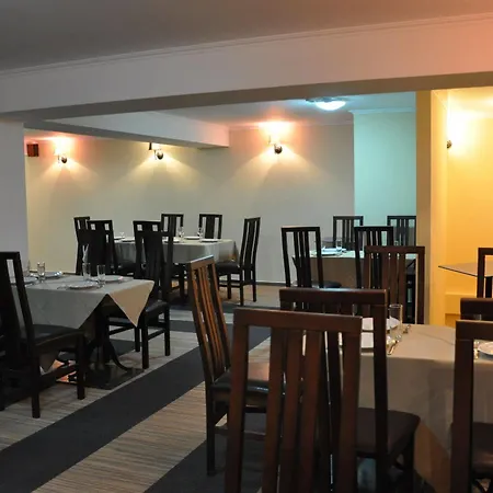 Vigo Grand Szálloda 3*